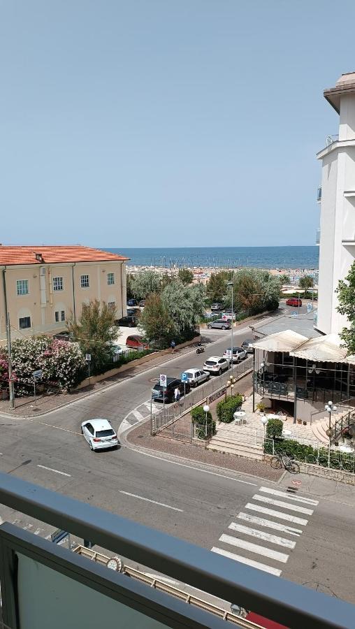 Hotel Sole Mio Rimini Exterior photo